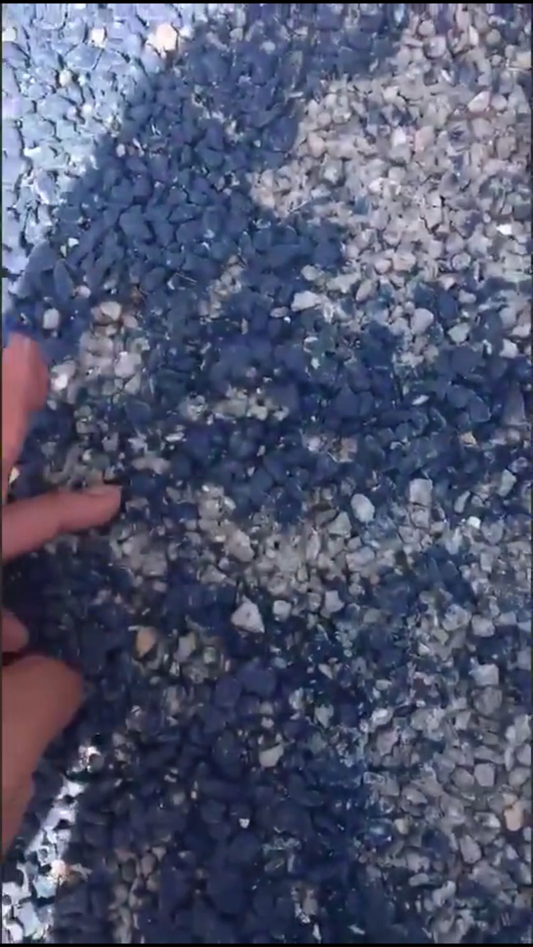 掉石子.jpg 掉石子.jpg