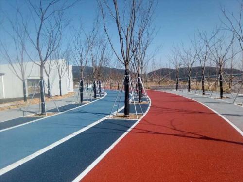 「彩色混凝土」混凝土的使用步驟是怎樣進行 「彩色混凝土」混凝土的使用步驟是怎樣進行