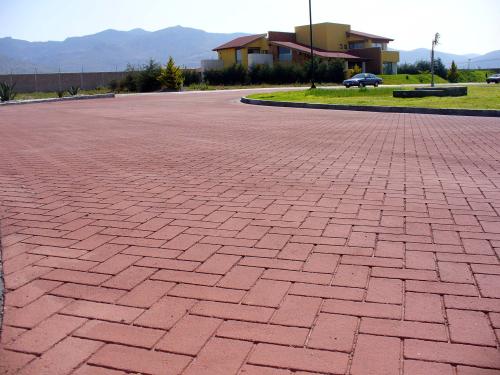 「壓模地坪」壓模地坪是具藝術性和特殊裝飾要求的地面材料 「壓模地坪」壓模地坪是具藝術性和特殊裝飾要求的地面材料