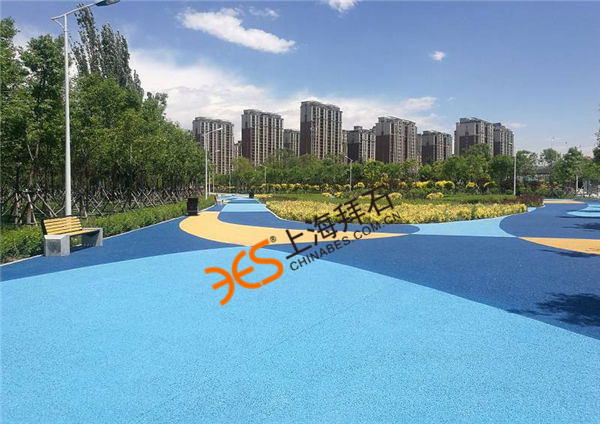 透水路面.jpg 透水路面.jpg