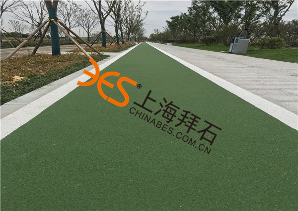 彩色陶粒路面.jpg 彩色陶粒路面.jpg