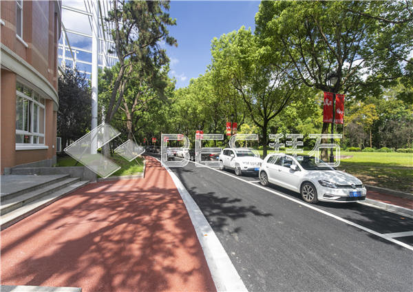 華師大附屬二中